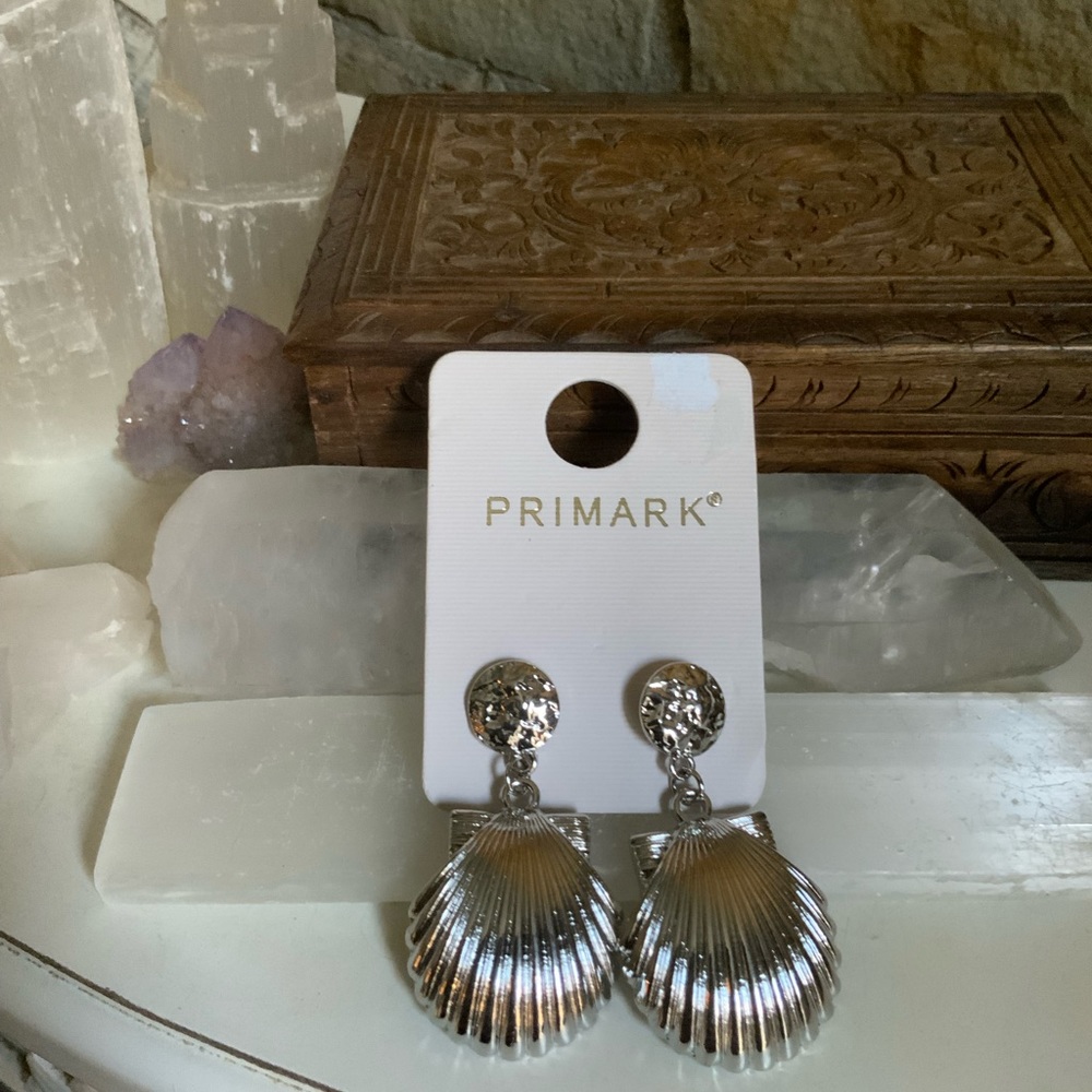 Chunky Silver Seashell Dangle Earrings